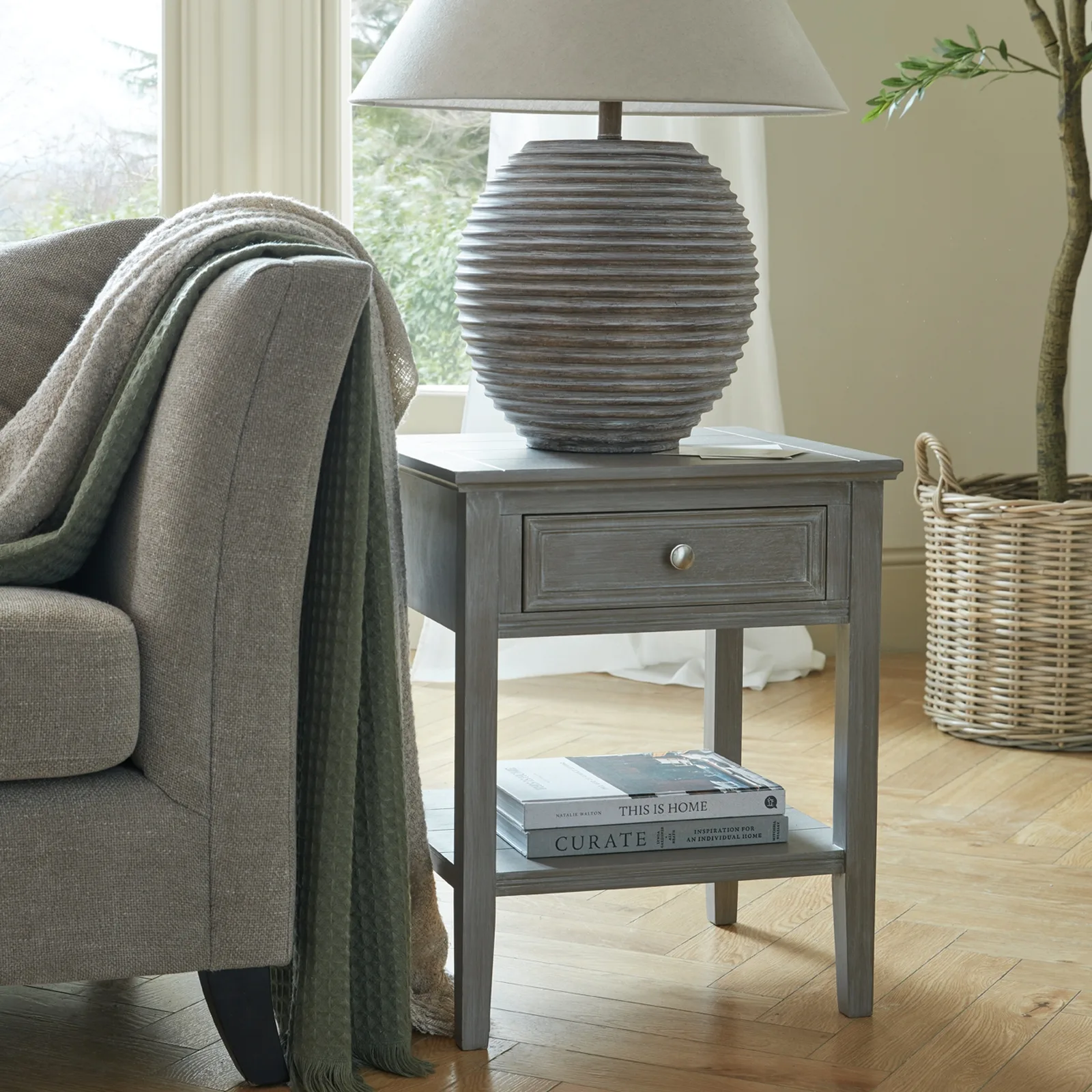 Saturn Elegance Table Lamp with Premium Linen Shade - Image 4